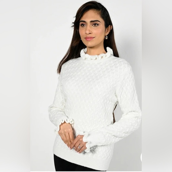Frank Lyman white cream ruffled knit sweater waffle pattern SZL - Picture 1 of 6